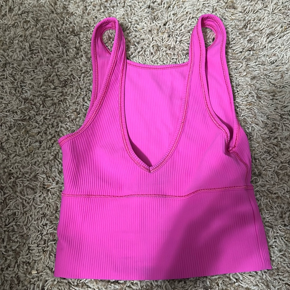 lululemon hot pink work out top, brand new only worn once